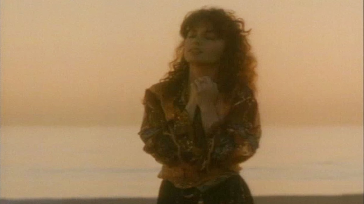 ‎Eternal Flame - The Bangles的 MV - Apple Music