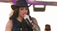 FAMA DE RUIM — LAUANA PRADO