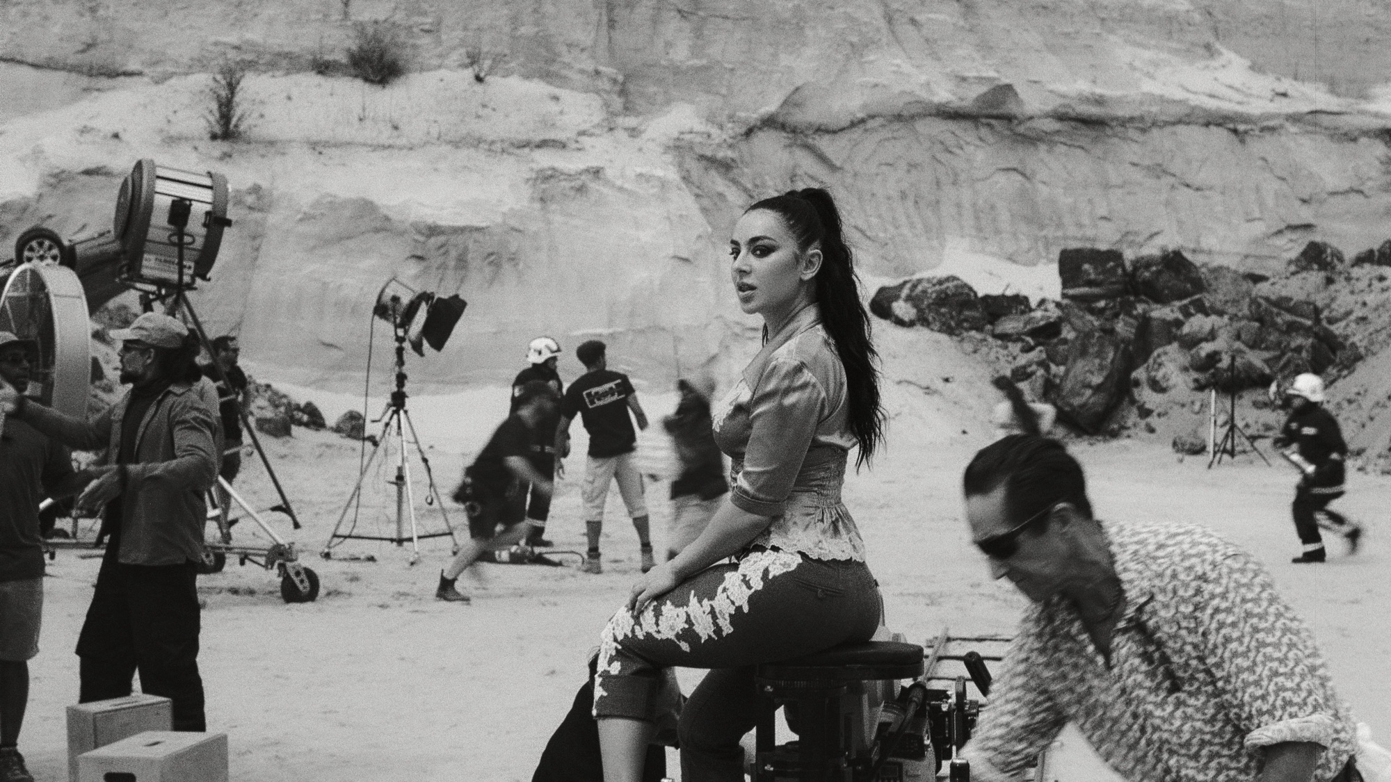 Charli xcx – Camera Cover