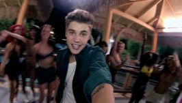 Beauty and a Beat (feat. Nicki Minaj) - Justin Bieber Cover Art