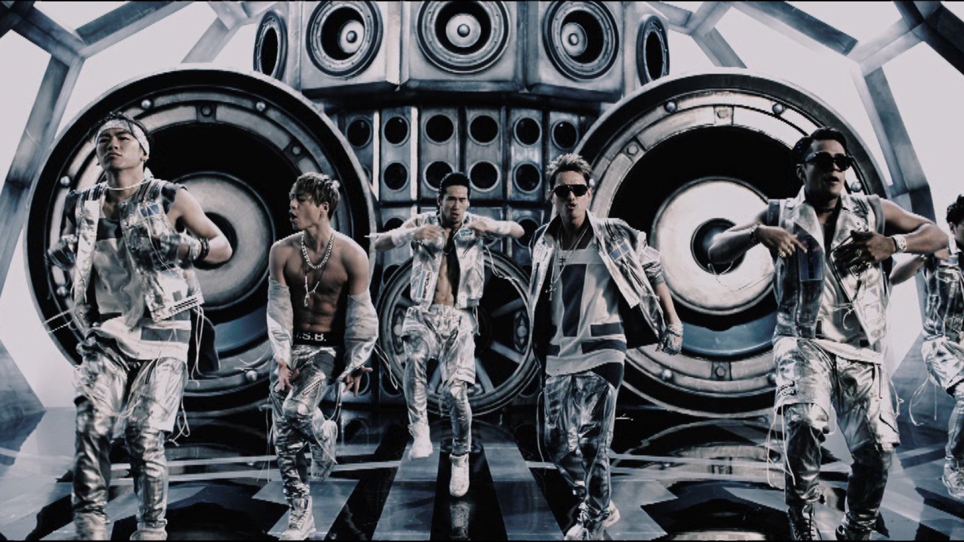 by　TRIBE　MUGEN　Apple　Video　ROAD　Brothers　from　Music　Soul　三代目　J　EXILE　Music