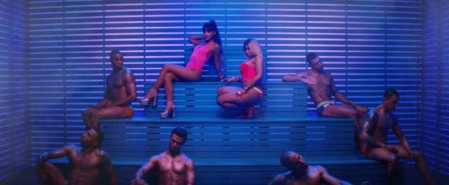Side to Side (feat. Nicki Minaj)
