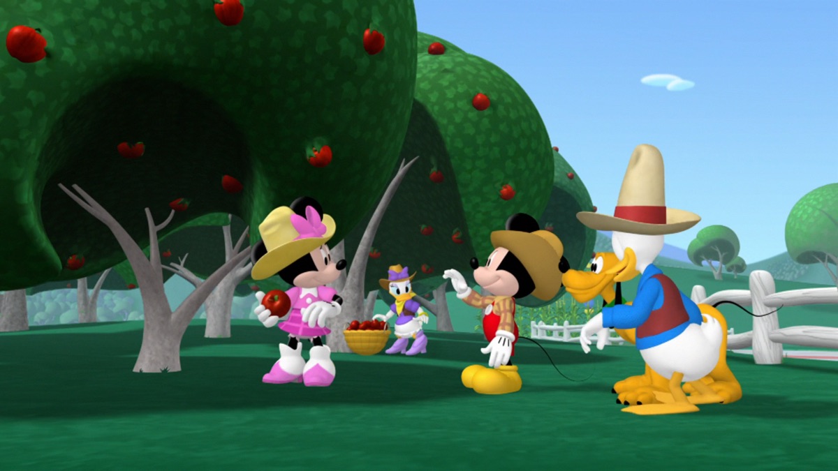 Mickey and Donald Have a Farm - Mickey Mouse Clubhouse (Season 4, Episode  1) - Apple TV