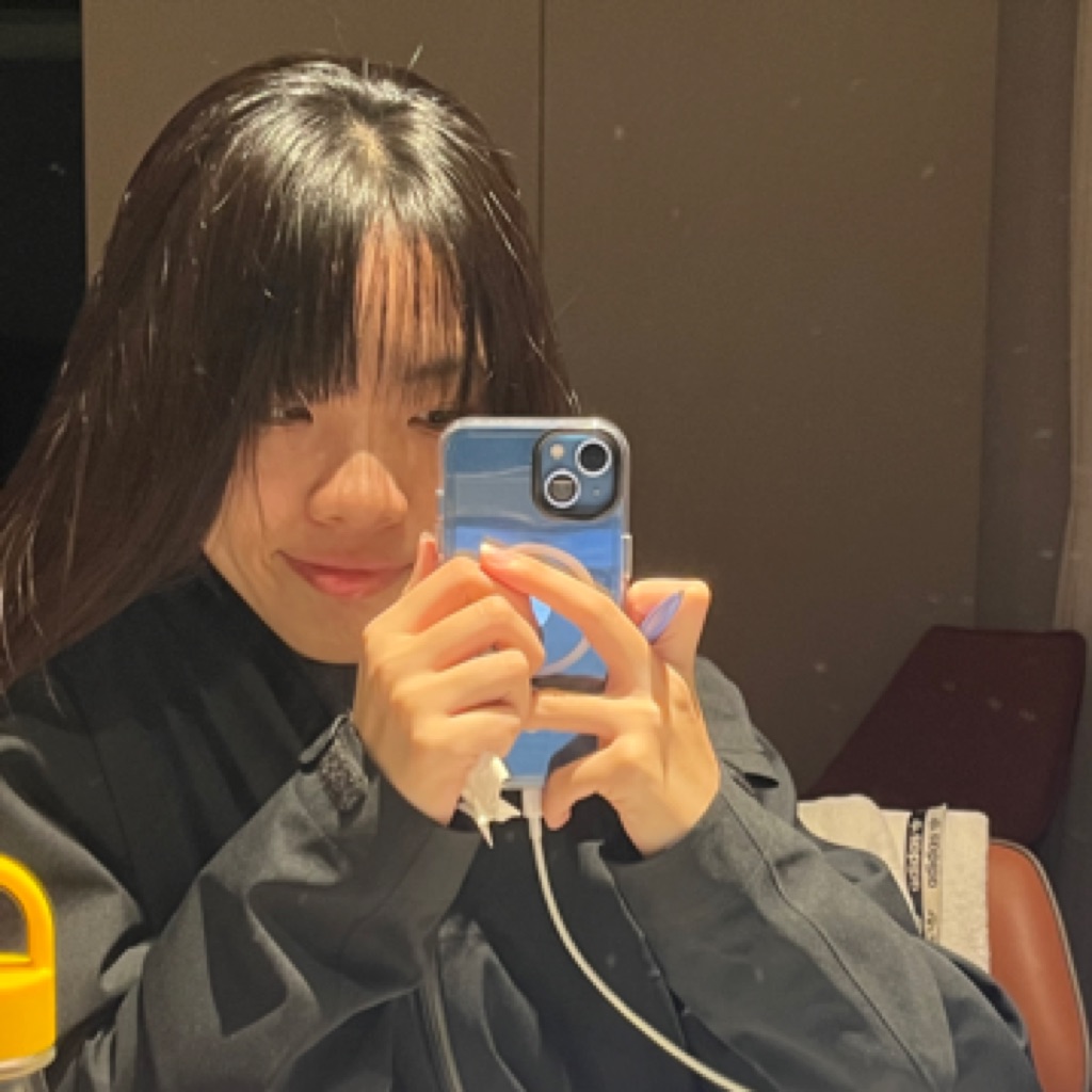 AppleMusic profile picture for @lilychen