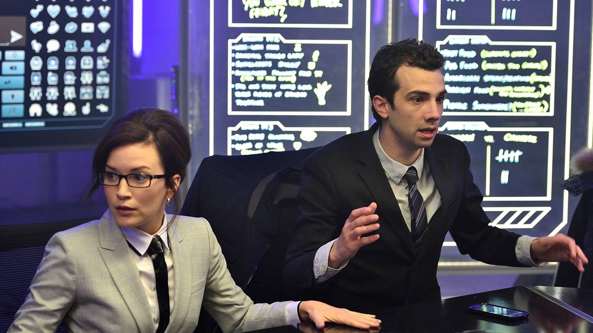 Traib - Man Seeking Woman (Season 1, Episode 2) - Apple TV