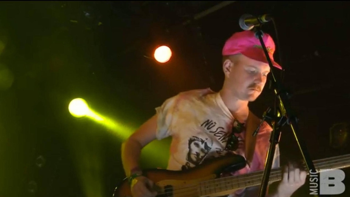 Mac Demarco - Apple TV (UK)