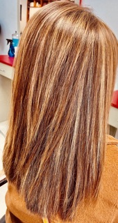 Von Pauli’s Hair & Nail