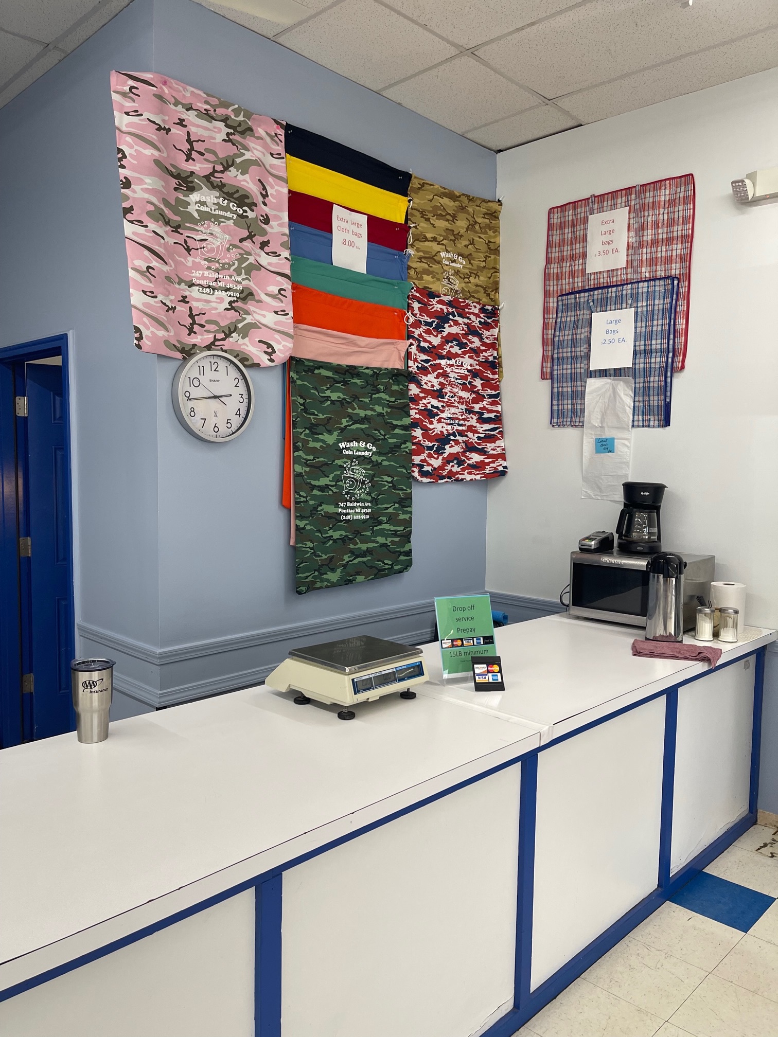 Wash & Go Coin Laundry