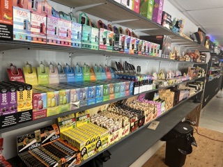 1844 Vape N Smoke Shop in Hartford, CT United States