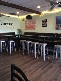 Kailua Tavern