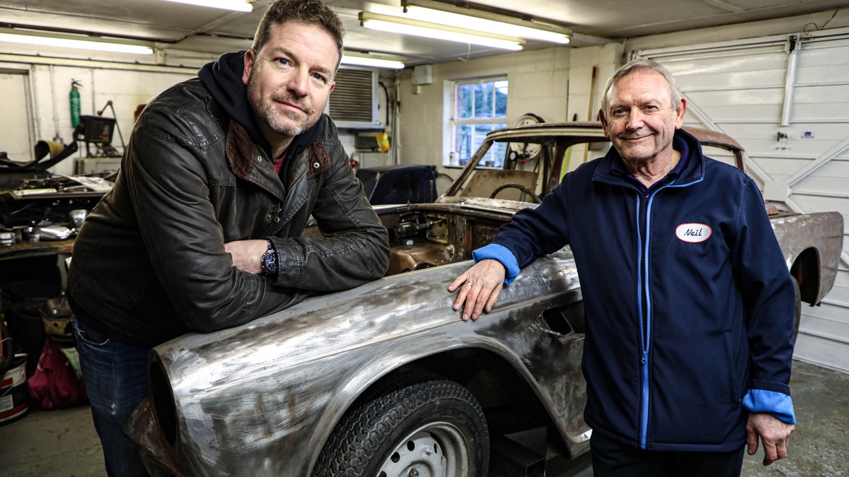 Triumph TR4 - Salvage Hunters: Classic Cars (Series 6, Episode 2 ...