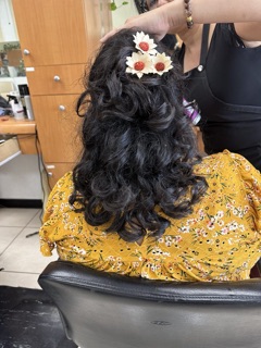 AV Hair & Nails