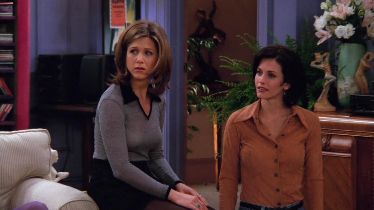 ‎The One with the Prom Video - Friends (Series 2, Episode 14) - Apple ...