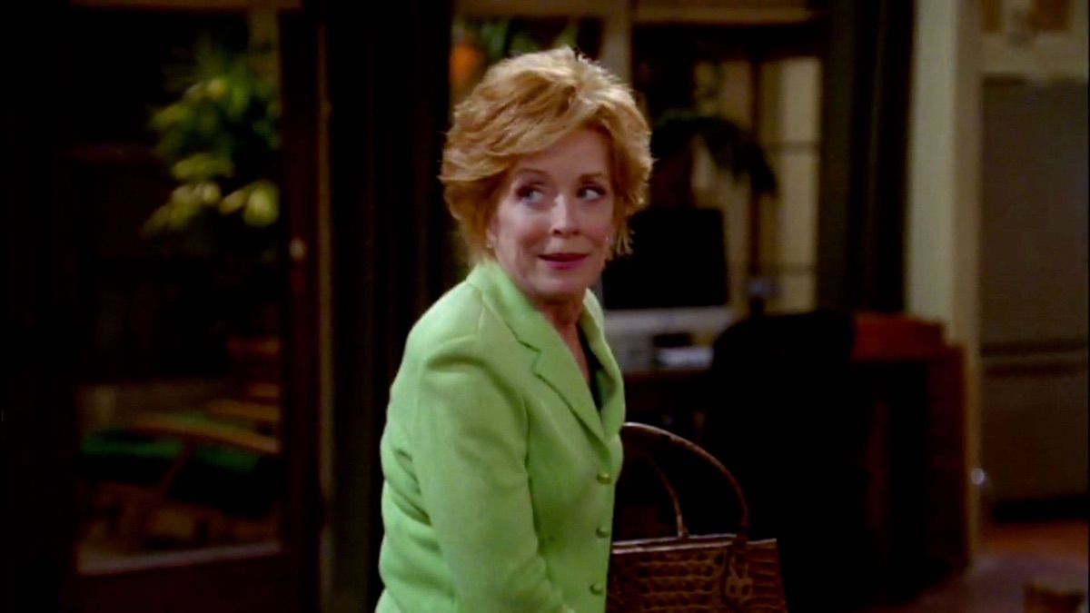 Those Fancy Japanese Toilets – Two and a Half Men (Season 9, Episode 7