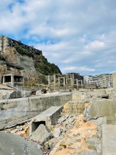 島は Hashima Island in 長崎県長崎市 - Apple Maps
