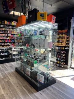 Superior Smoke Glass & Vape in Seattle, WA United States - Apple Maps
