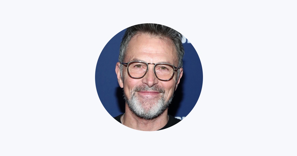 ‎Timothy Daly - Movies, TV Shows, and Podcasts - Apple Snapshot
