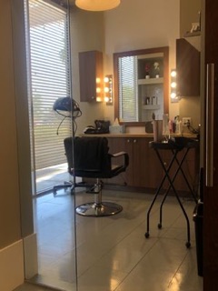 Gloss Color Bar