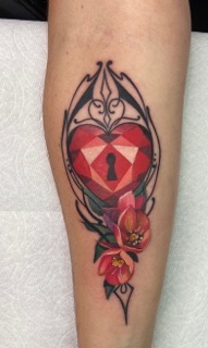GoldenLove Tattoo Shop