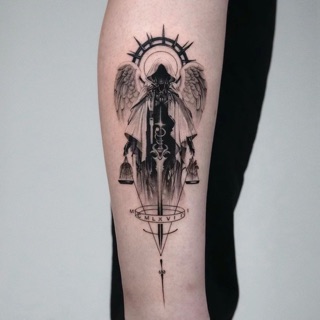 Bee Tattoo studio photo 6