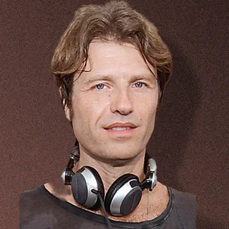 Hernán Cattáneo
