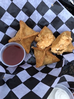 Pallys bar and grill