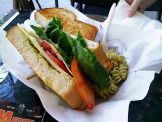 7 Cafe Photos