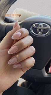 Skyller Nails and Spa Photos