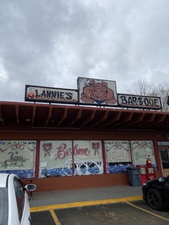 Lannie's Bar-B-Q 2