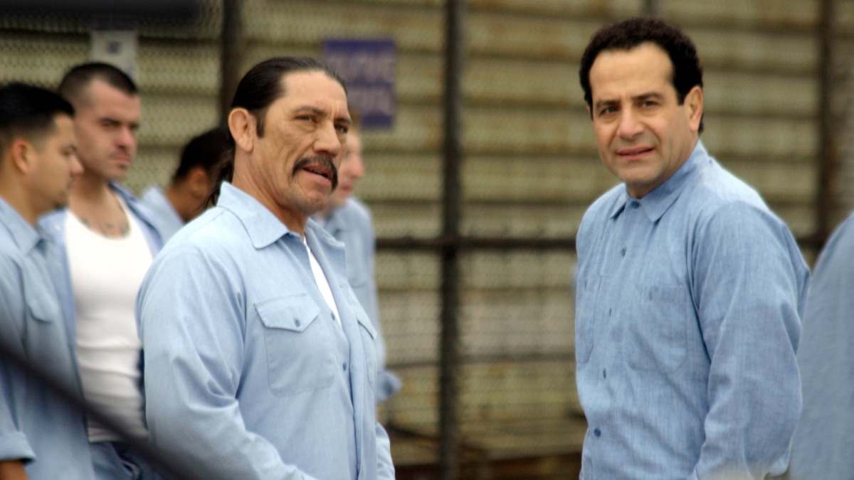 ‎Mr. Monk Goes to Jail - Monk (Series 2, Episode 16) - Apple TV (PL)