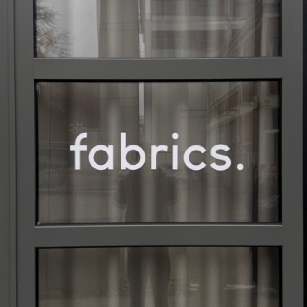 AppleMusic profile picture for @fabrics