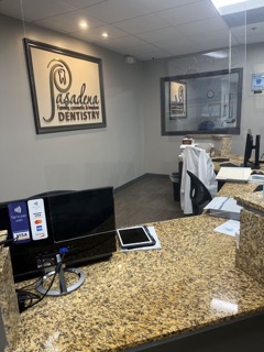 Pasadena Family, Cosmetic & Implant Dentistry