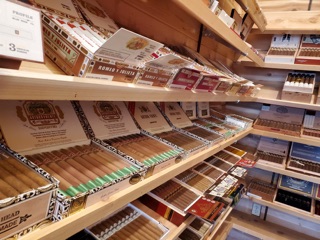 Maple Grove Tobacco, Cigars, CBD & E-cig Center in Maple Grove, MN United  States