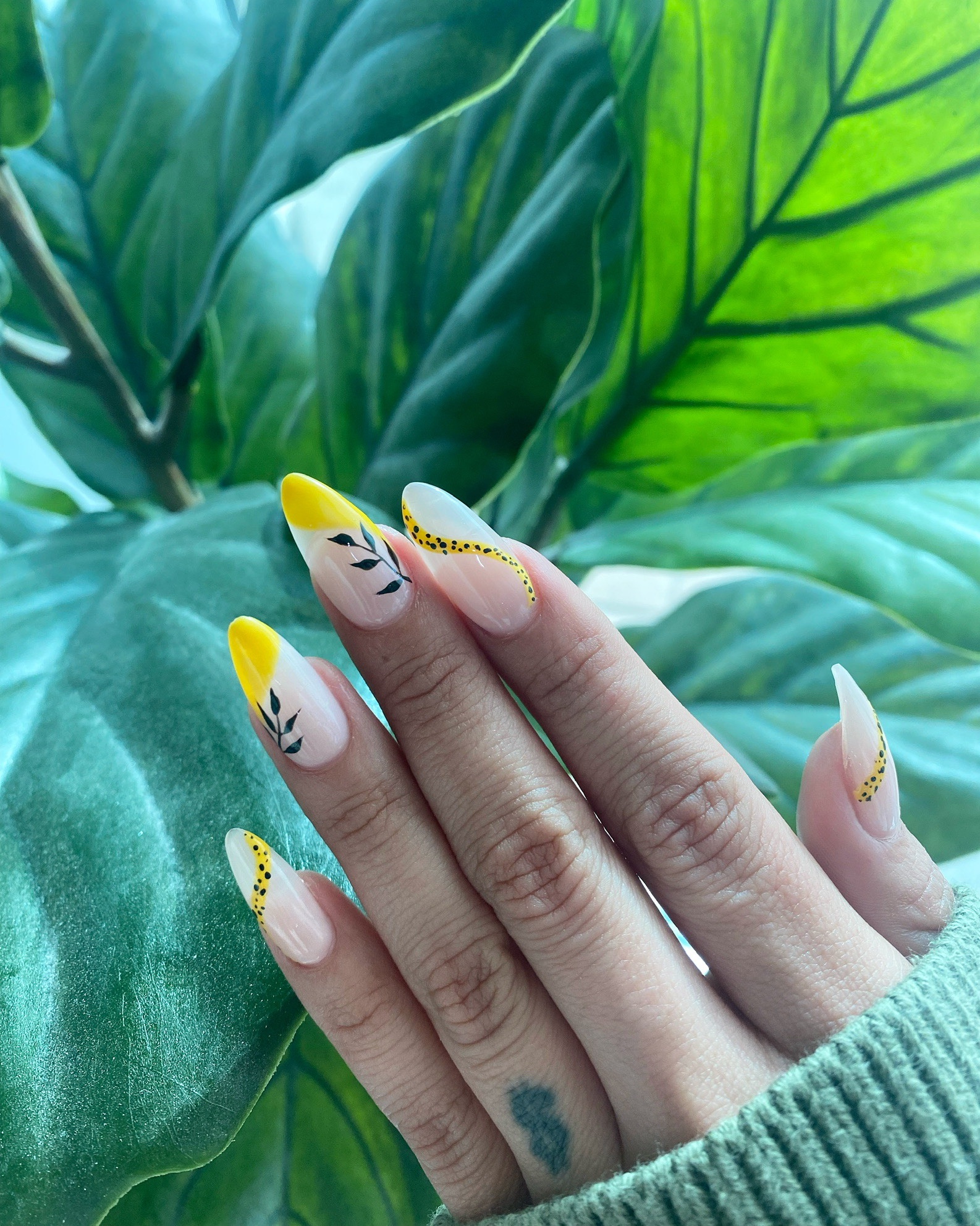 Polished Nail Bar & Spa