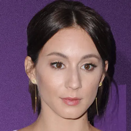 Troian Bellisario