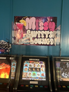 Missy Sweets Lounge