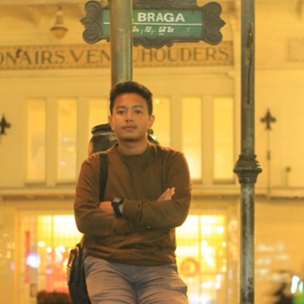 AppleMusic profile picture for @syamsul