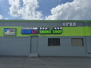 stay lit smoke and vape cleveland Lit_Vape_Smoke main image 1