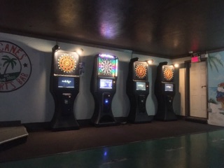 Her-Icanes Sports Bar