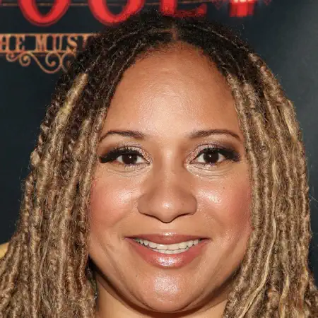 Tracie Thoms