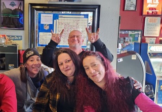 Happy Days Liquors / Butch's Bar