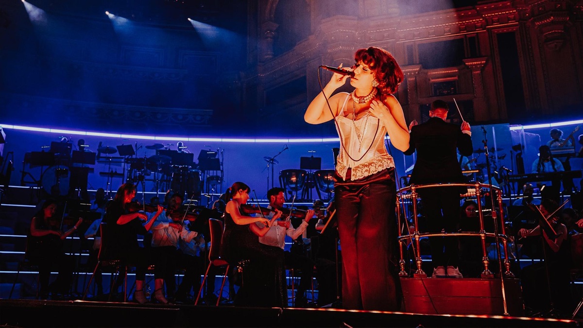 ‎RAYE: Live at the Royal Albert Hall - RAYE: Live at the Royal Albert ...