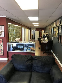 Lollis Studios Tattoo Company photo 3