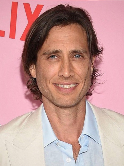 Brad Falchuk Movies and Shows Apple TV (CA)