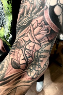 Cheating Heart Tattoo tattoo studio photo