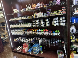 Tobacco Royale Malibu Canyon - Cigars, Vapes, Glass in Calabasas, CA United  States