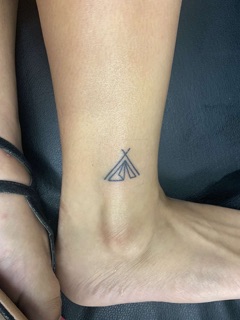 Hold Fast tattoo studio in Port Orange