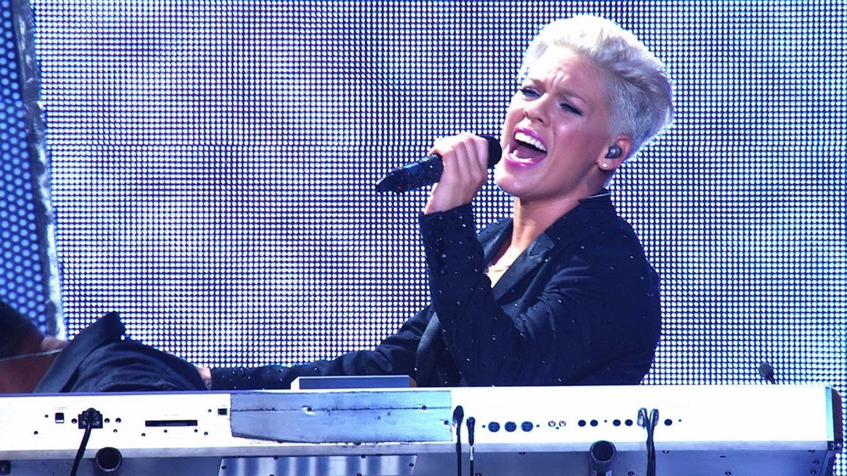 P!nk The Truth About Love Tour: Live from Melbourne - Apple TV