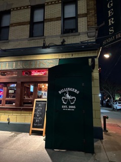 Dillingers Pub & Grill