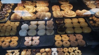 Sunrae’s Donuts